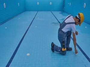 how-do-expert-contractors-play-a-key-role-in-constructing-your-dream-swimming-pool