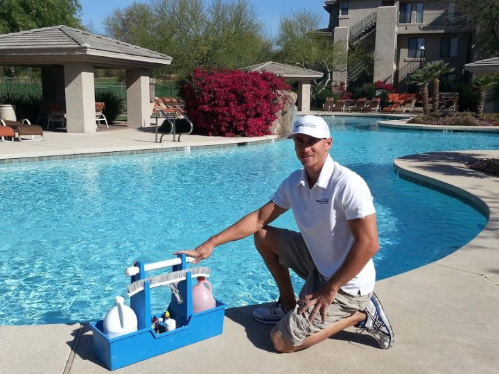 Cleaning a pool isn't as hard as it sounds - Swimming Pool Design in Dubai