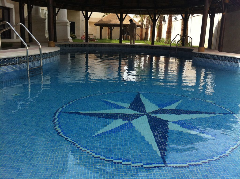 Keep the optimum temperature of your pool